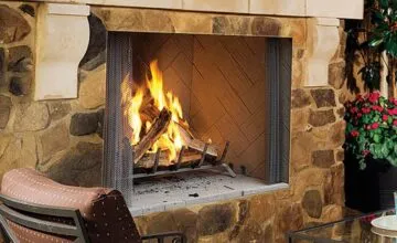 Entertain Your Guests with an Outdoor Fireplace